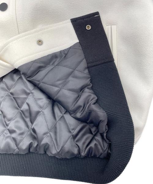 MARY QUANT（マリークヮント）MARY QUANT (マリークヮント) MQスタジャン ホワイト×ブラック サイズ:Mの古着・服飾アイテム