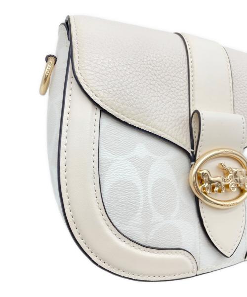 COACH（コーチ）COACH (コーチ) ショルダーバッグ ベージュ×ホワイトの古着・服飾アイテム