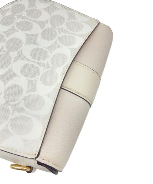 COACH（コーチ）COACH (コーチ) ショルダーバッグ ベージュ×ホワイトの古着・服飾アイテム