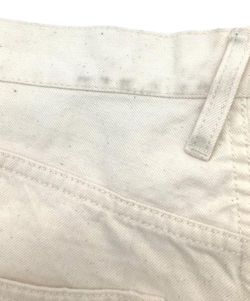 EVISU（エヴィス）EVISU (エヴィス) デニムパンツ ホワイト サイズ:33の古着・服飾アイテム