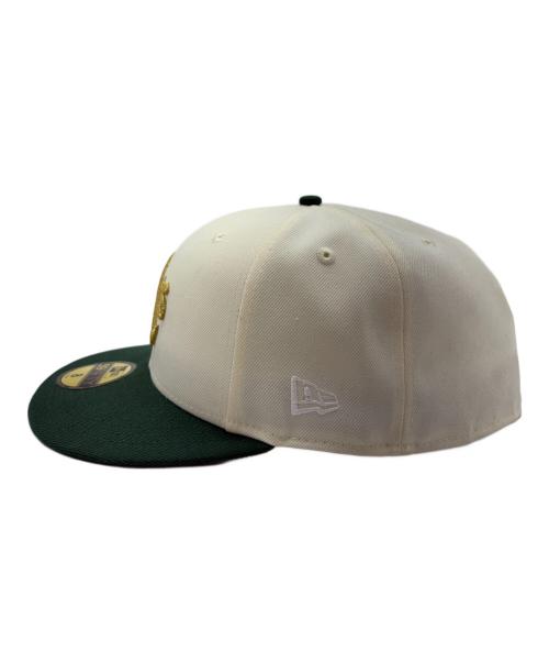 New Era（ニューエラ）New Era (ニューエラ) 59FIFTY OAKLAND ATHLETICS ONSPOTZ別注 アイボリー×グリーン サイズ:SIZE 8(63.5cm)の古着・服飾アイテム
