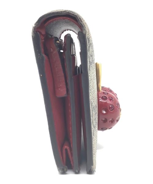 GUCCI（グッチ）GUCCI (グッチ) GGスプリーム　2つ折り財布 ベージュ×レッドの古着・服飾アイテム