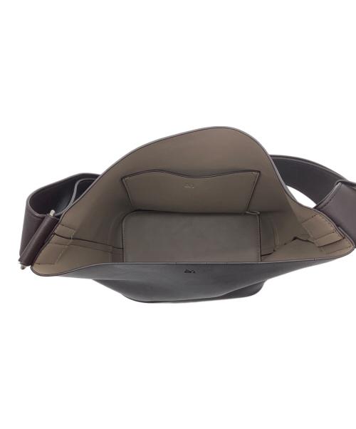 &MyuQ（アンドミューク）&MyuQ (アンドミューク) ワンショルダーバッグ ブラウンの古着・服飾アイテム