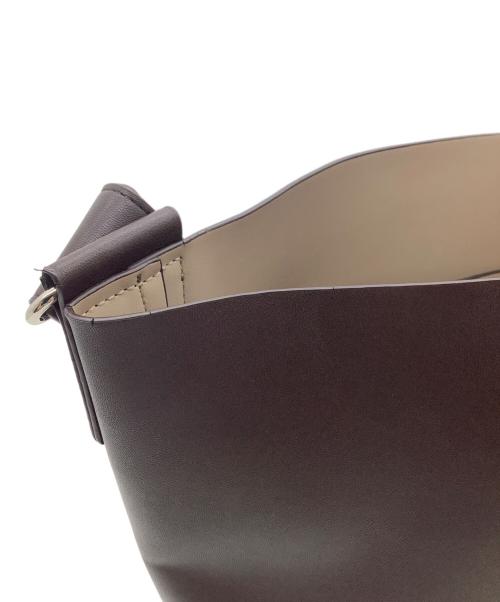 &MyuQ（アンドミューク）&MyuQ (アンドミューク) ワンショルダーバッグ ブラウンの古着・服飾アイテム