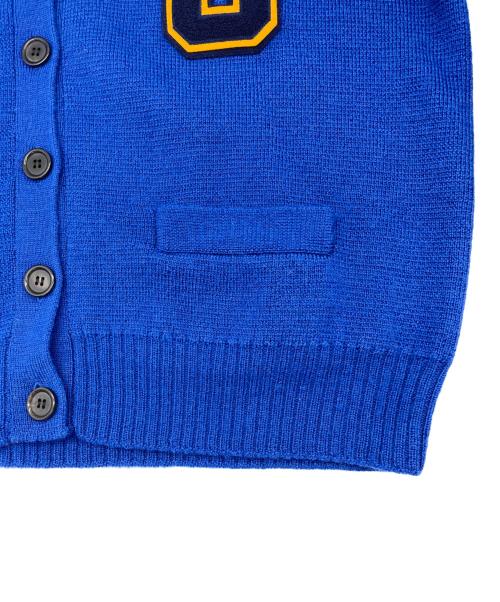 VAN JAC（ヴァン・ヂャケット）VAN JAC (ヴァン・ヂャケット) INSCRIRE (アンスクリア) Lettered Cardigan ブルー サイズ:Ｍの古着・服飾アイテム