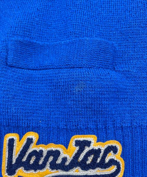 VAN JAC（ヴァン・ヂャケット）VAN JAC (ヴァン・ヂャケット) INSCRIRE (アンスクリア) Lettered Cardigan ブルー サイズ:Ｍの古着・服飾アイテム