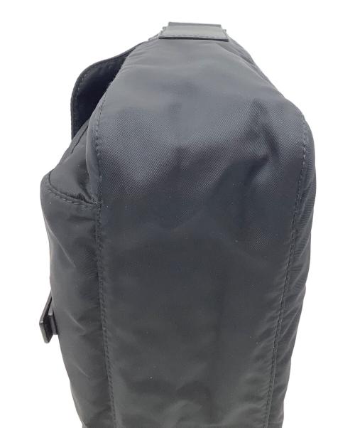 PRADA（プラダ）PRADA (プラダ) Re-Nylon ショルダーバッグ ブラックの古着・服飾アイテム