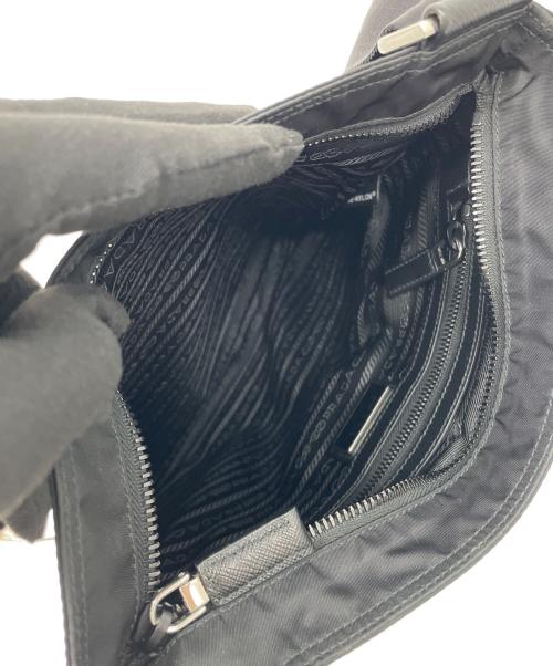 PRADA（プラダ）PRADA (プラダ) サフィアーノレザー ショルダーバッグ ブラックの古着・服飾アイテム