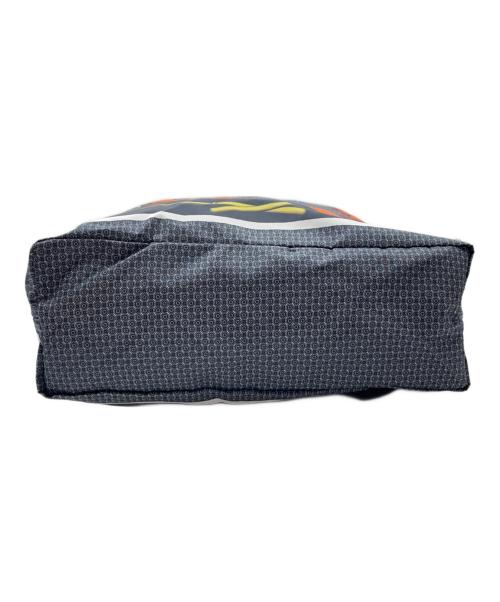 TOGA ARCHIVES（トーガアーカイブス）TOGA ARCHIVES (トーガアーカイブス) プリントトートバッグ ブラックORENZIの古着・服飾アイテム