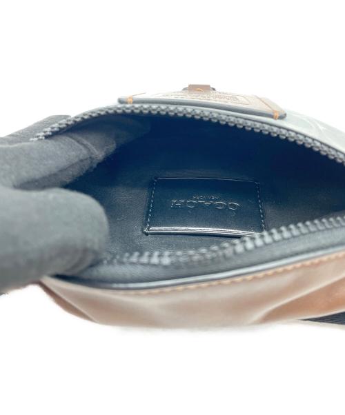 COACH（コーチ）COACH (コーチ) リビントンベルトバッグ グレーの古着・服飾アイテム