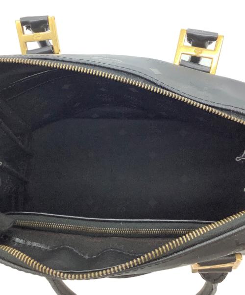 MCM（エムシーエム）MCM (エムシーエム) ヴィセトス柄ハンドバッグ ブラックの古着・服飾アイテム