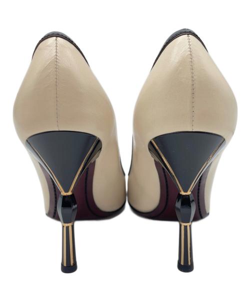 LOUIS VUITTON（ルイ ヴィトン）LOUIS VUITTON (ルイ ヴィトン) ハイヒールパンプス ベージュ サイズ:23cmの古着・服飾アイテム
