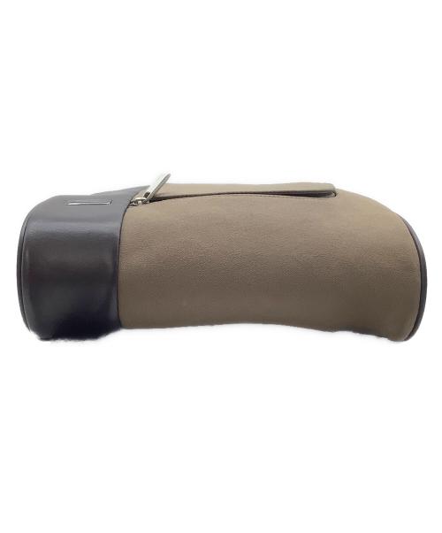 TUMI（トゥミ）TUMI (トゥミ) フラップショルダーバッグ ベージュの古着・服飾アイテム