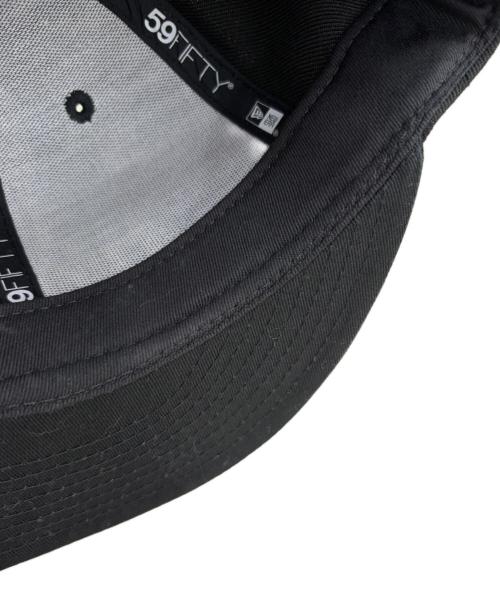 New Era（ニューエラ）New Era (ニューエラ) Satomi Shigemori (重森サトミ) 59FIFTY feat. Friend ブラック サイズ:SIZE 7 1/2(59.6cm)の古着・服飾アイテム