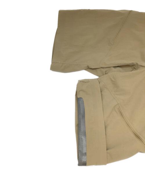 ARC'TERYX（アークテリクス）ARC'TERYX (アークテリクス) ハーフパンツ ベージュ サイズ:28の古着・服飾アイテム