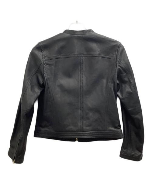 TOMORROW LAND collection（トゥモローランドコレクション）TOMORROW LAND collection (トゥモローランドコレクション) ラムレザー ジップアップブルゾン ブラック サイズ:36の古着・服飾アイテム