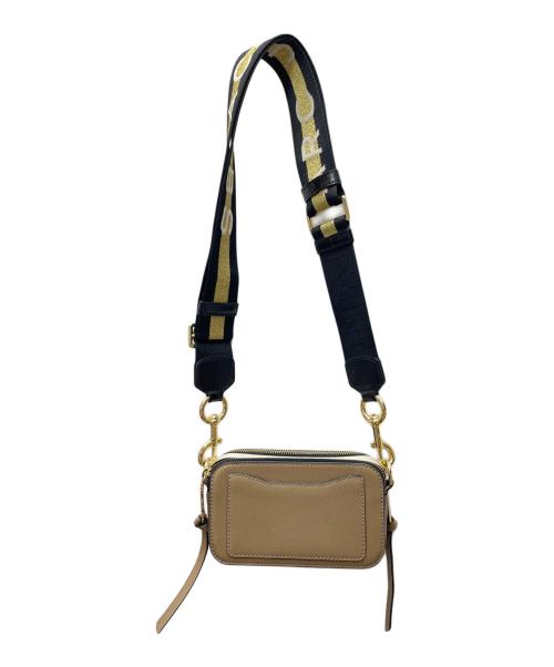 MARC JACOBS（マークジェイコブス）MARC JACOBS (マークジェイコブス) スナップショット ベージュの古着・服飾アイテム