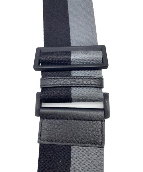 FENDI（フェンディ）FENDI (フェンディ) ショルダーバッグストラップ ブラック×イエローの古着・服飾アイテム