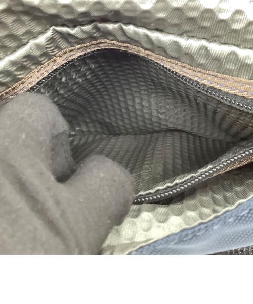 TUMI（トゥミ）TUMI (トゥミ) ショルダーバッグ ネイビーの古着・服飾アイテム