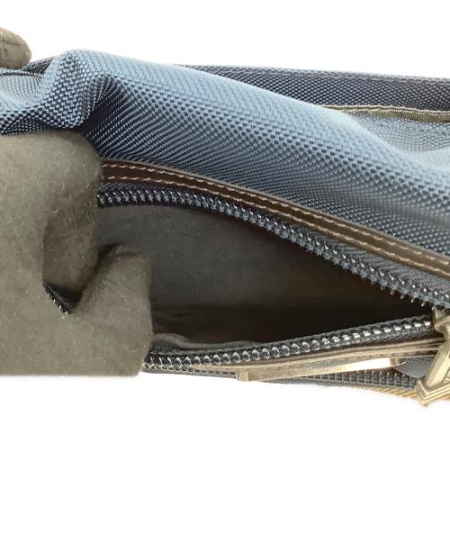 TUMI（トゥミ）TUMI (トゥミ) ショルダーバッグ ネイビーの古着・服飾アイテム