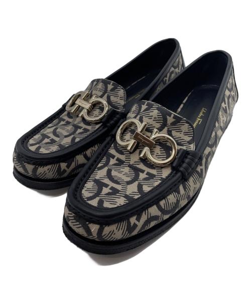 Salvatore Ferragamo（サルヴァトーレ フェラガモ）Salvatore Ferragamo (サルヴァトーレ フェラガモ) ローファー ブラック サイズ:9Dの古着・服飾アイテム