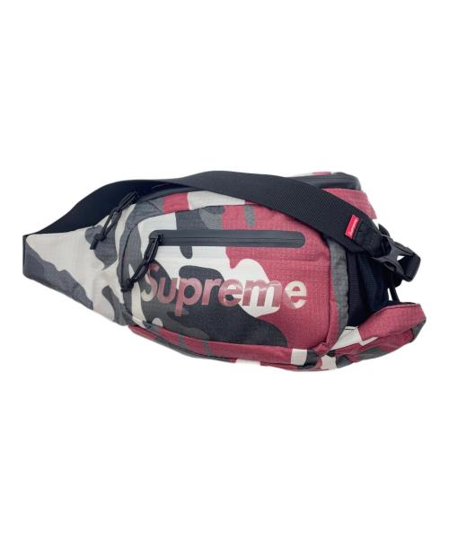 SUPREME（シュプリーム）SUPREME (シュプリーム) スリングバッグ ホワイト×レッドの古着・服飾アイテム