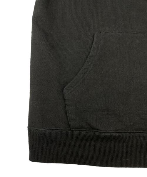 SUPREME（シュプリーム）SUPREME (シュプリーム) プルオーバーパーカー ブラック サイズ:Ｍの古着・服飾アイテム