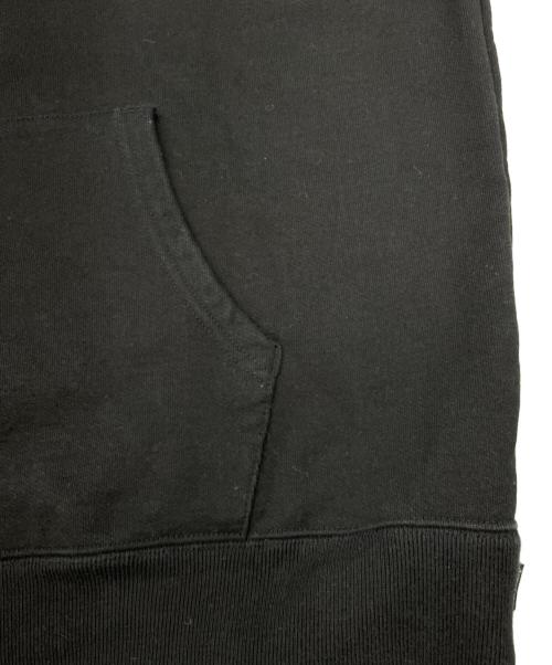 SUPREME（シュプリーム）SUPREME (シュプリーム) プルオーバーパーカー ブラック サイズ:Ｍの古着・服飾アイテム
