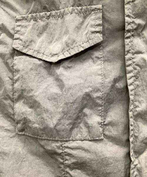 HEVO（イーヴォ）HEVO (イーヴォ) ナイロンジャケット ベージュ サイズ:48の古着・服飾アイテム