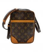 LOUIS VUITTONルイ ヴィトン）の古着「ショルダーバッグ モノグラム ダヌーヴ」｜ブラウン