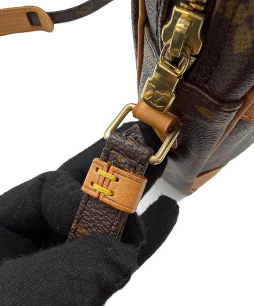 LOUIS VUITTON（ルイ ヴィトン）LOUIS VUITTON (ルイ ヴィトン) ショルダーバッグ モノグラム ダヌーヴ ブラウンの古着・服飾アイテム