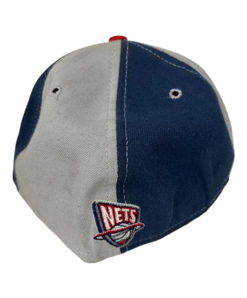 New Era（ニューエラ）New Era (ニューエラ) 59FIFTY NBA BROOKLYN NETS グレー×ネイビー サイズ:SIZE 7 5/8(60.6cm)の古着・服飾アイテム