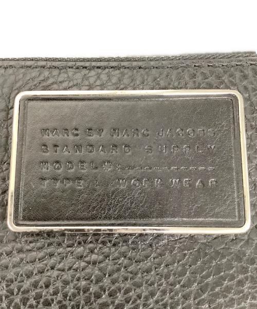 Marc by Marc Jacobs（マークバイマークジェイコブス）Marc by Marc Jacobs (マークバイマークジェイコブス) 長財布 ブラックの古着・服飾アイテム
