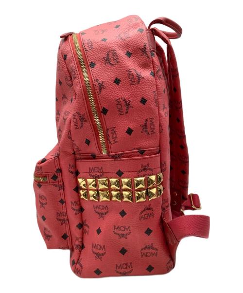 MCM（エムシーエム）MCM (エムシーエム) スタッズリュック ピンクの古着・服飾アイテム