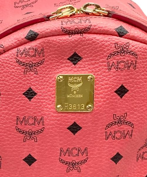 MCM（エムシーエム）MCM (エムシーエム) スタッズリュック ピンクの古着・服飾アイテム