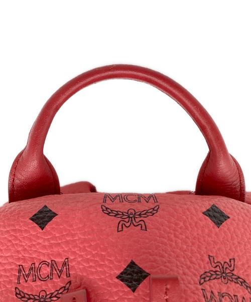 MCM（エムシーエム）MCM (エムシーエム) スタッズリュック ピンクの古着・服飾アイテム