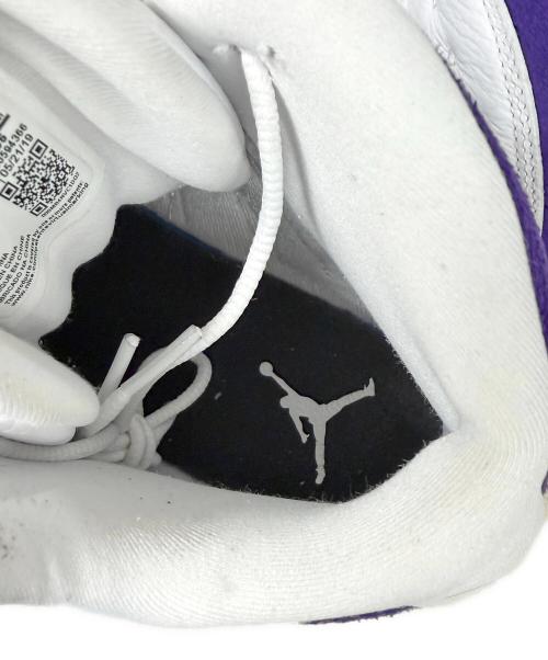 NIKE（ナイキ）NIKE (ナイキ) AIR JORDAN 13 RETRO LAKERS ホワイト×パープル サイズ:US10.5の古着・服飾アイテム
