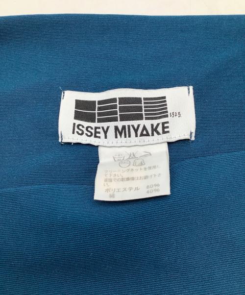 ISSEY MIYAKE（イッセイミヤケ）ISSEY MIYAKE (イッセイミヤケ) ノースリーブワンピース ブルー サイズ:2の古着・服飾アイテム
