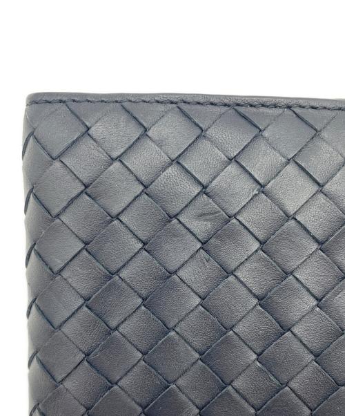 BOTTEGA VENETA（ボッテガベネタ）BOTTEGA VENETA (ボッテガベネタ) 2つ折り財布 ネイビーの古着・服飾アイテム
