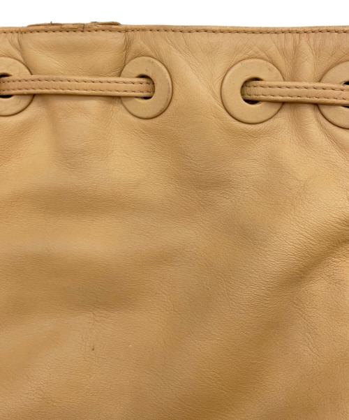 CHANEL（シャネル）CHANEL (シャネル) 巾着 ベージュの古着・服飾アイテム
