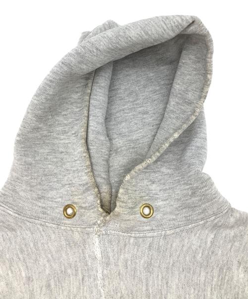 Champion REVERSE WEAVE（チャンピオン リバース ウィーブ）Champion REVERSE WEAVE (チャンピオン リバース ウィーブ) プルオーバーパーカー グレー サイズ:Mの古着・服飾アイテム