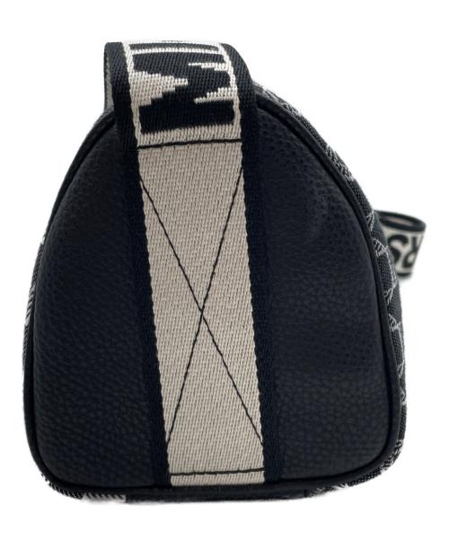MICHAEL KORS（マイケルコース）MICHAEL KORS (マイケルコース) ショルダーバッグ ブラック×ホワイトの古着・服飾アイテム