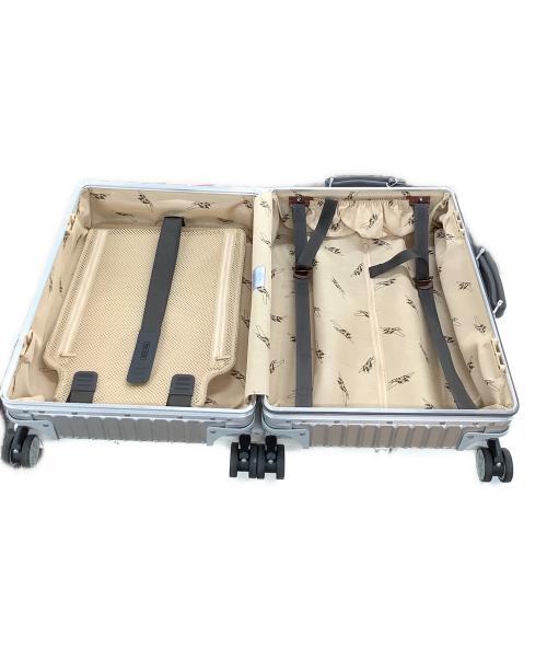RIMOWA（リモワ）RIMOWA (リモワ) スーツケース クラシックキャビン シルバーの古着・服飾アイテム