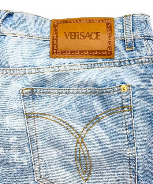 VERSACE（ヴェルサーチェ）VERSACE (ヴェルサーチェ) デニムパンツ ブルー サイズ:32の古着・服飾アイテム