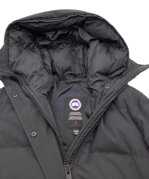 CANADA GOOSE（カナダグース）CANADA GOOSE (カナダグース) ダウンコート ネイビー サイズ:Sの古着・服飾アイテム