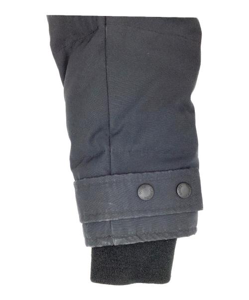 CANADA GOOSE（カナダグース）CANADA GOOSE (カナダグース) ダウンコート ネイビー サイズ:Sの古着・服飾アイテム