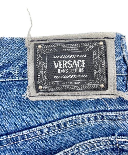 VERSACE JEANS COUTURE（ヴェルサーチ ジーンズクチュール）VERSACE JEANS COUTURE (ヴェルサーチ ジーンズクチュール) デニムパンツ ブルー サイズ:36の古着・服飾アイテム