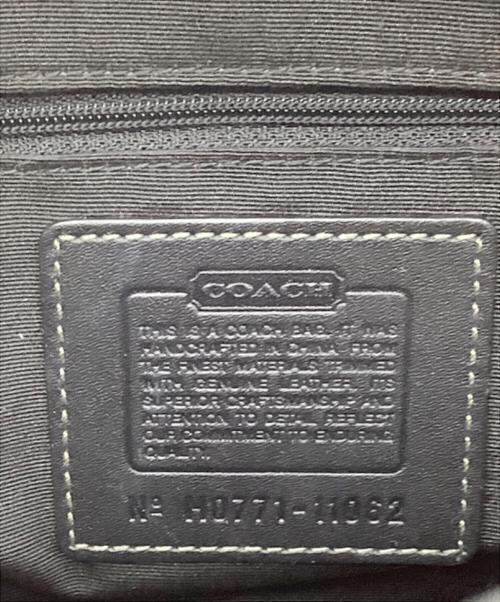 COACH（コーチ）COACH (コーチ) シグネチャーハンドバッグ ブラックの古着・服飾アイテム