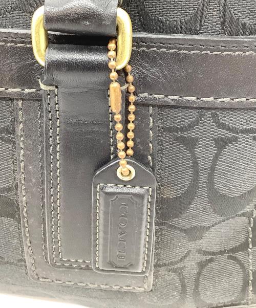 COACH（コーチ）COACH (コーチ) シグネチャーハンドバッグ ブラックの古着・服飾アイテム
