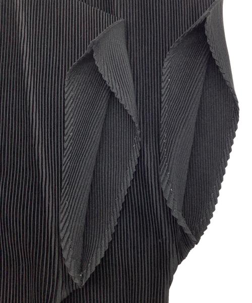 PLEATS PLEASE（プリーツプリーズ）PLEATS PLEASE (プリーツプリーズ) 半袖ブラウス ブラック サイズ:表記無しの古着・服飾アイテム
